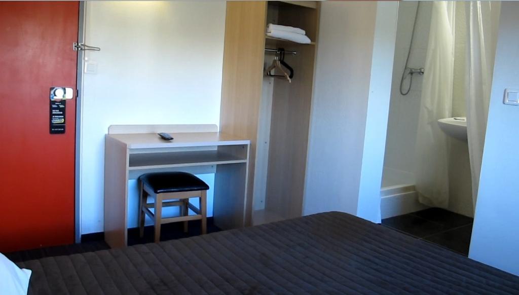Hotel Class'Eco Courcouronnes Luaran gambar