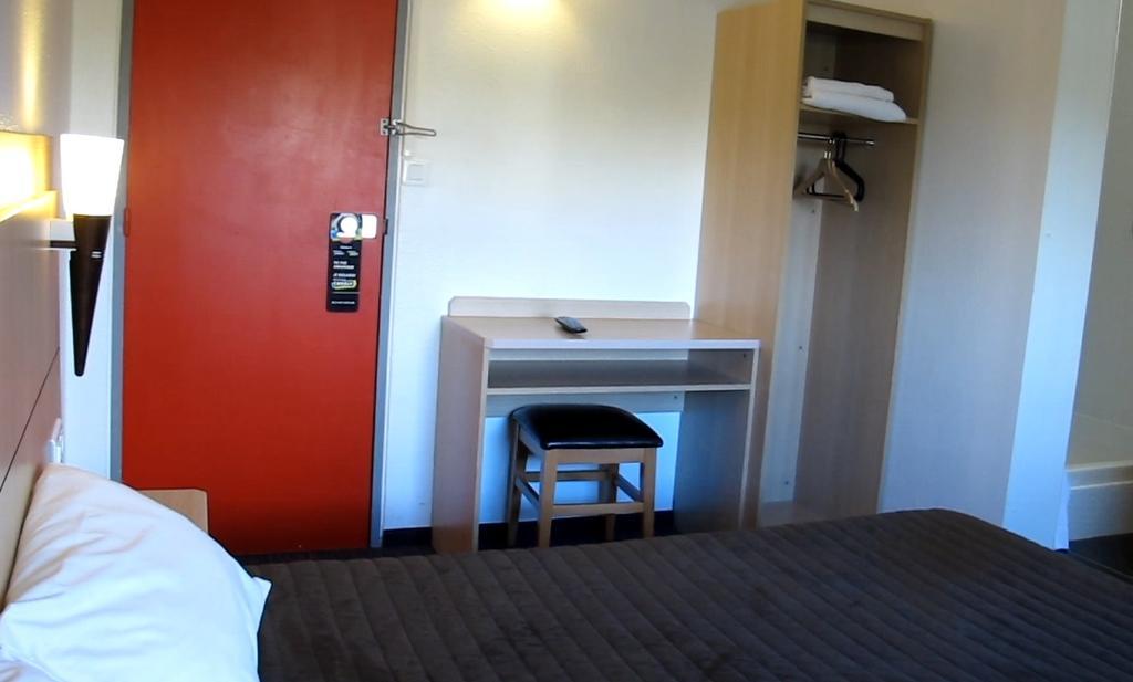 Hotel Class'Eco Courcouronnes Luaran gambar