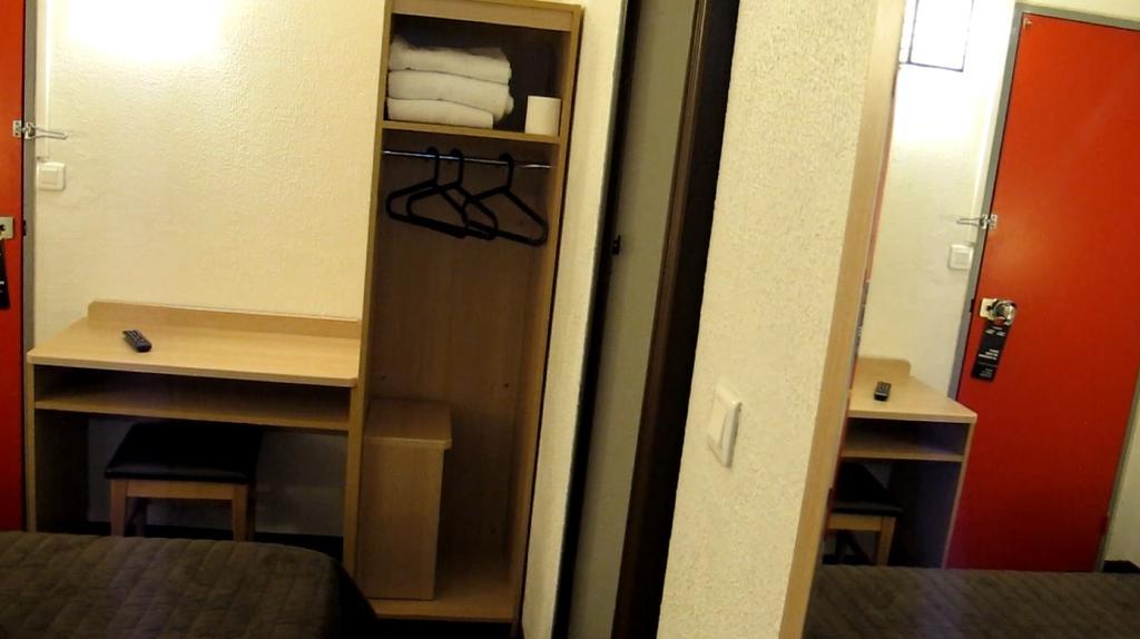 Hotel Class'Eco Courcouronnes Luaran gambar