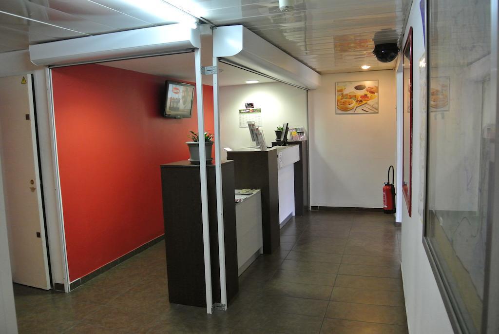 Hotel Class'Eco Courcouronnes Luaran gambar